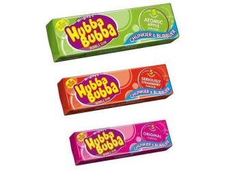 Wrigley's Hubba Bubba Three Flavoured Gum Strawberry + Atomic Apple + Original (Pack of 3), 35g Each
